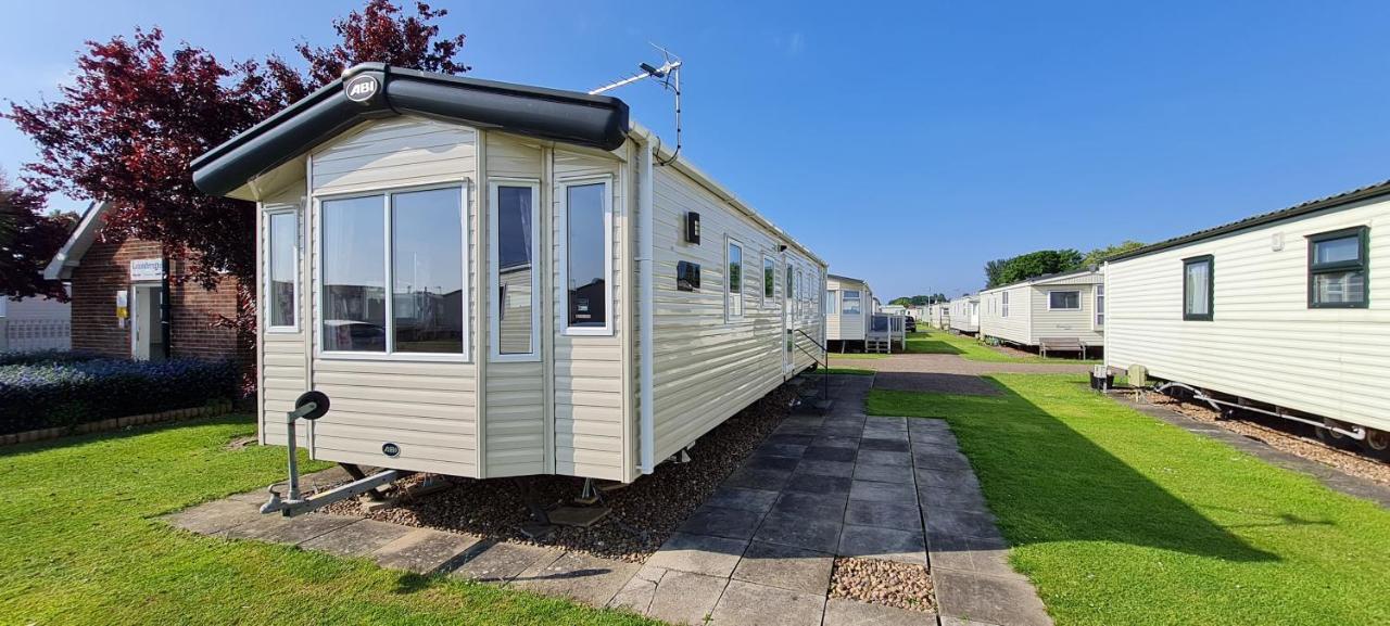 Silvester'S Skegness Caravan Exterior photo